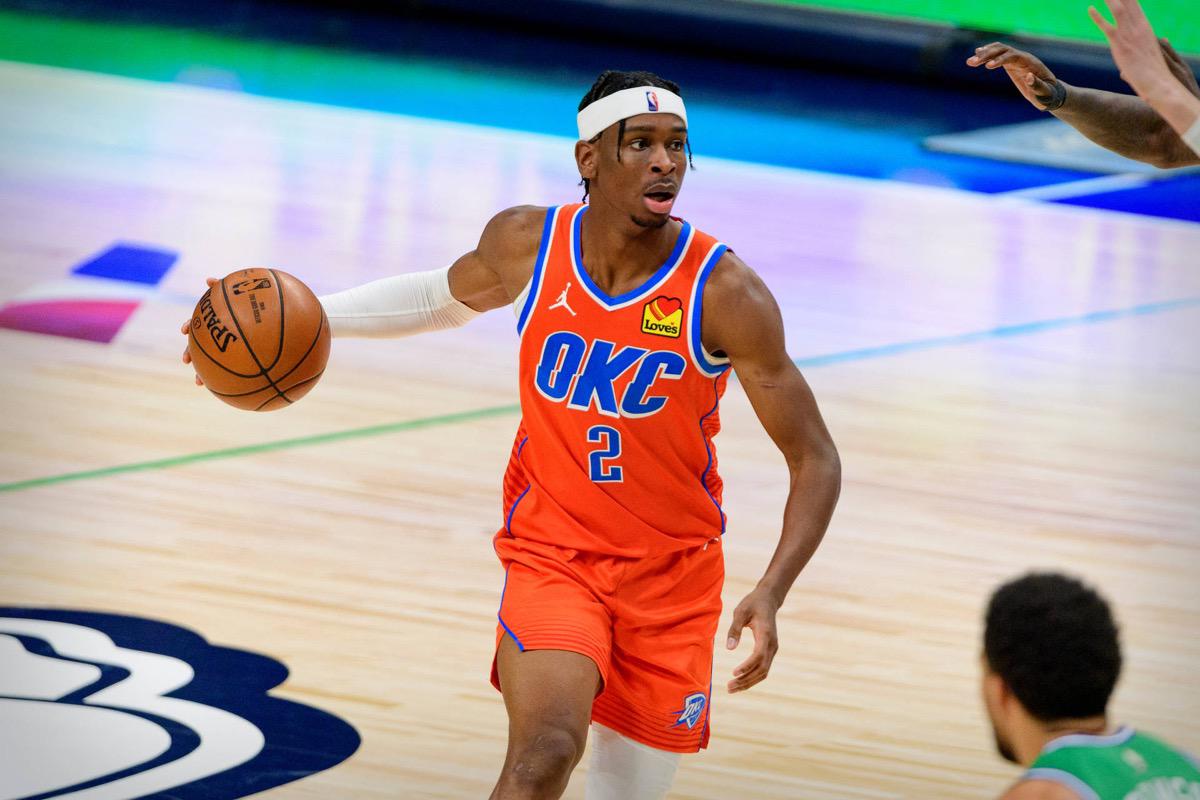 SGA雷霆大战掘金：35分15助攻0失误，最后时刻绝杀终结MVP之争